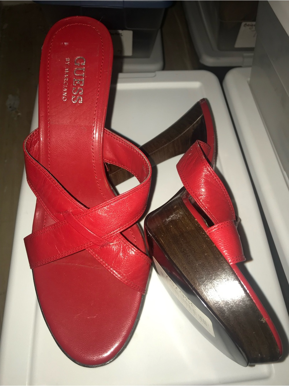Vintage NEW GUESS Red Leather Crisscross Mule Sandals with Wood-Look Heel